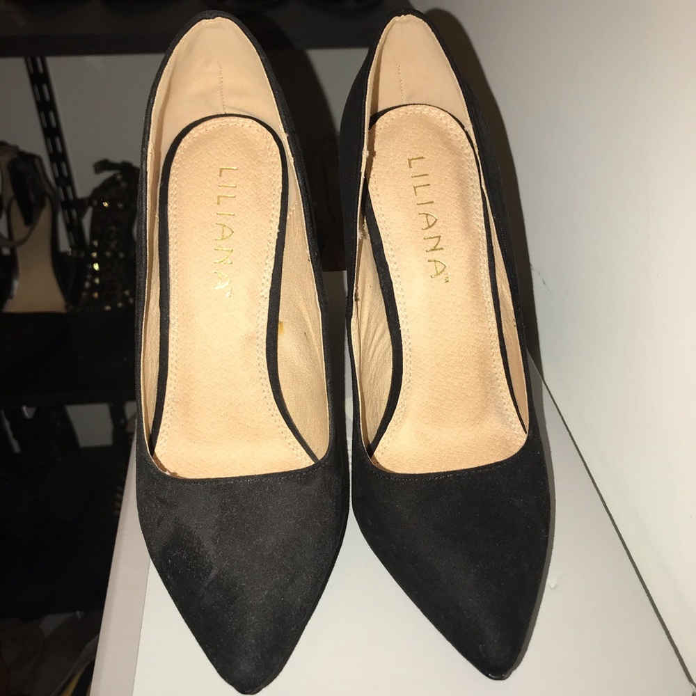 Heels - Picture 2 of 3